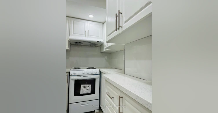 BASEMENT UNIT-35 Brixham Lane, Brampton, ON, L7A 5K2 - 2