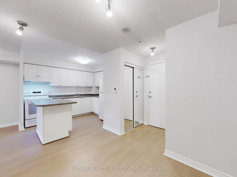 504-3880 Duke Of York Boulevard, Mississauga, ON, L5B 4M7 - 23