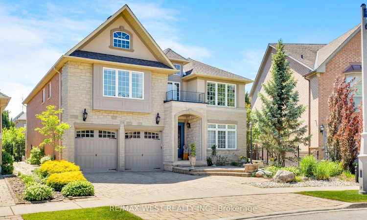 3338 Fox Run Circle
