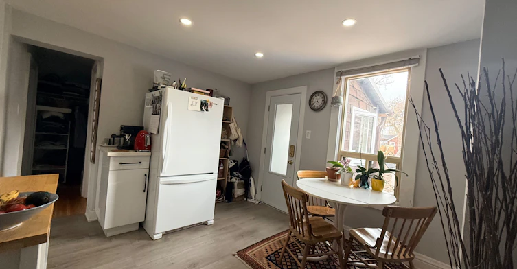 Upper-544 Concord Avenue, Toronto, ON, M6H 2R1 - 5