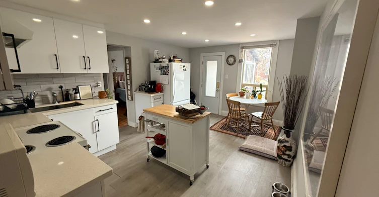 Upper-544 Concord Avenue, Toronto, ON, M6H 2R1 - 3