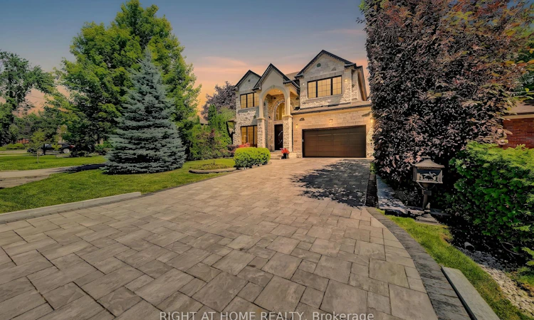 484 Avonwood Drive