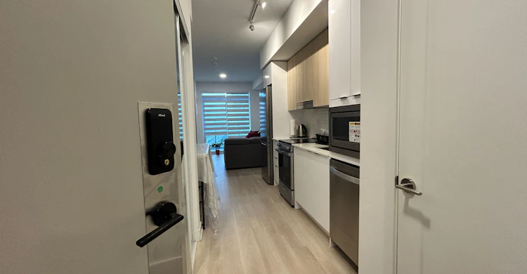 809-5105 Hurontario Street, Mississauga, ON, L4Z 0C9 - 12