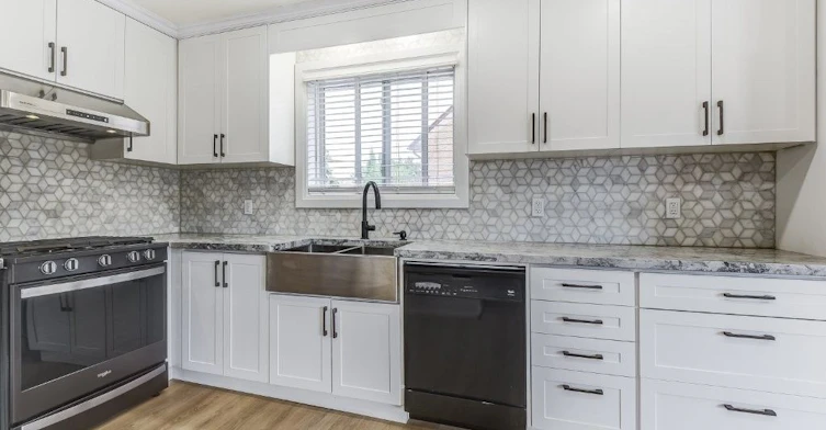 10 Rima Court, Toronto, ON, M9C 4C8 - 13