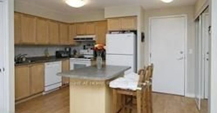 1936-3888 Duke Of York Boulevard, Mississauga, ON, L5B 4P5 - 3