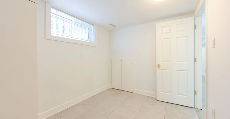 1255 Forestwood Drive, Mississauga, ON, L5C 1J2 - 16