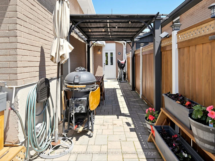 36 Glenvale Boulevard, Brampton, ON, L6S 1J1 - 49