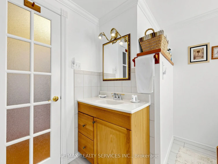 36 Glenvale Boulevard, Brampton, ON, L6S 1J1 - 28