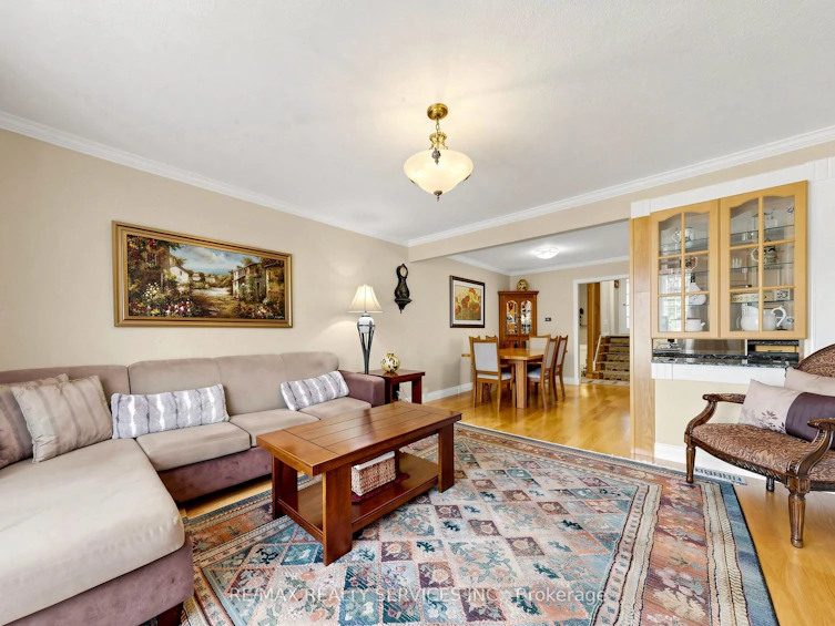 36 Glenvale Boulevard, Brampton, ON, L6S 1J1 - 11