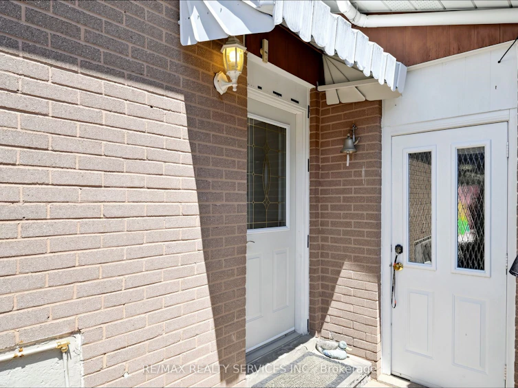 36 Glenvale Boulevard, Brampton, ON, L6S 1J1 - 48