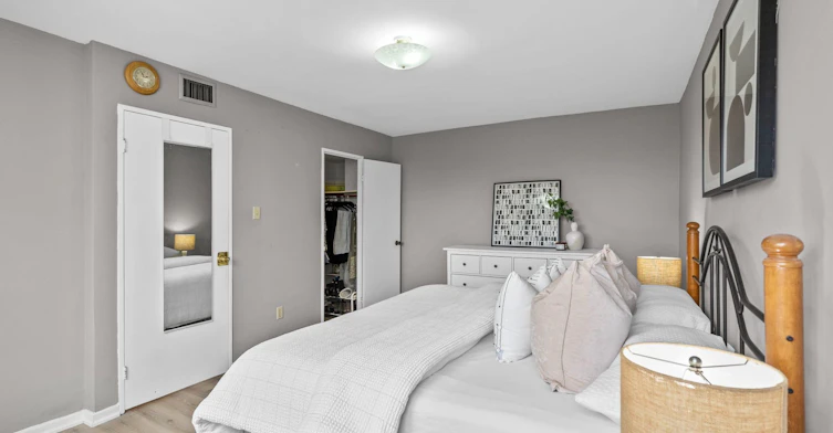 905-2323 Confederation Parkway, Mississauga, ON, L5B 1R6 - 22