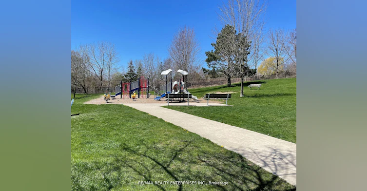 17-1055 Shawnmarr Road, Mississauga, ON, L5H 3V2 - 17