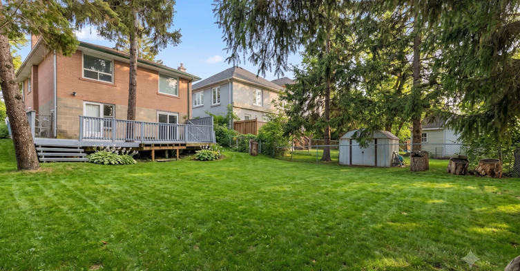 upper-957 Beechwood Avenue, Mississauga, ON, L5G 4E3 - 2