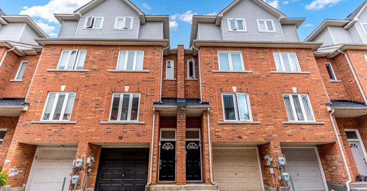 12 Grogan Mews, Toronto, ON, M6G 4J9 - 18