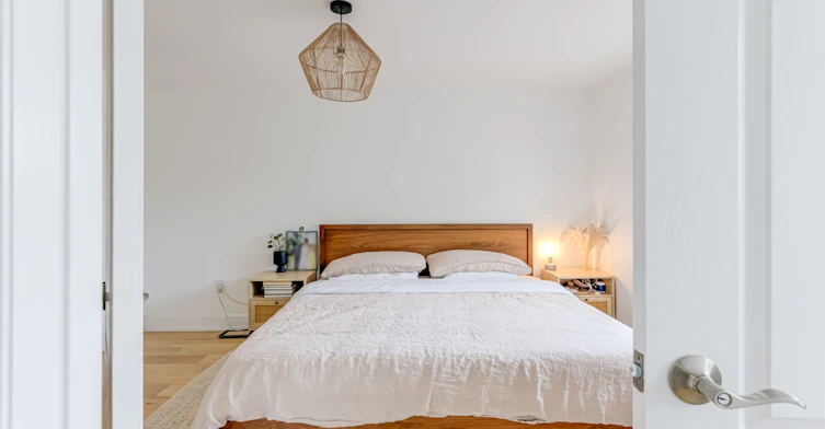 12 Grogan Mews, Toronto, ON, M6G 4J9 - 14