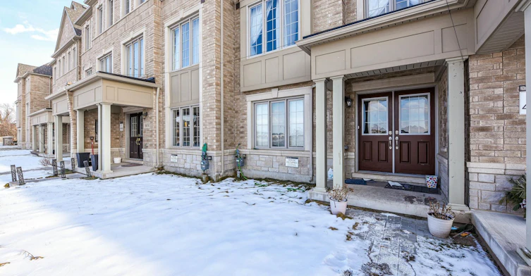 8652 Financial Drive, Brampton, ON, L6Y 6G5 - 3