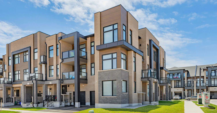 3188 Perkins Way, Oakville, ON, L6H 7Y8 - 3