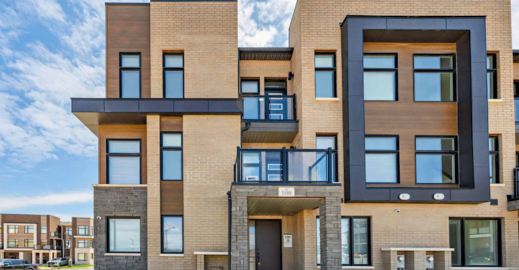3188 Perkins Way, Oakville, ON, L6H 7Y8