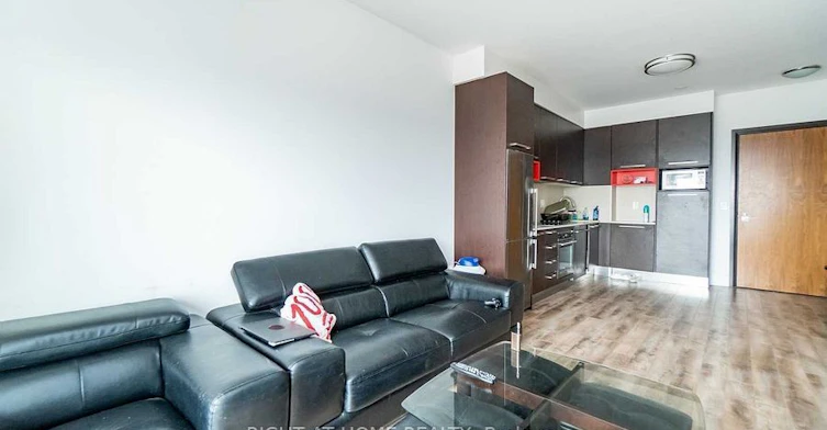 1304-36 Park Lawn Road, Toronto, ON, M8V 0E5 - 4