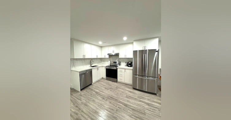 BSMT-36 Mitre Place, Toronto, ON, M9R 3C4 - 6