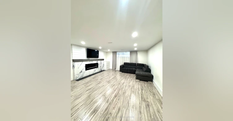 BSMT-36 Mitre Place, Toronto, ON, M9R 3C4 - 3