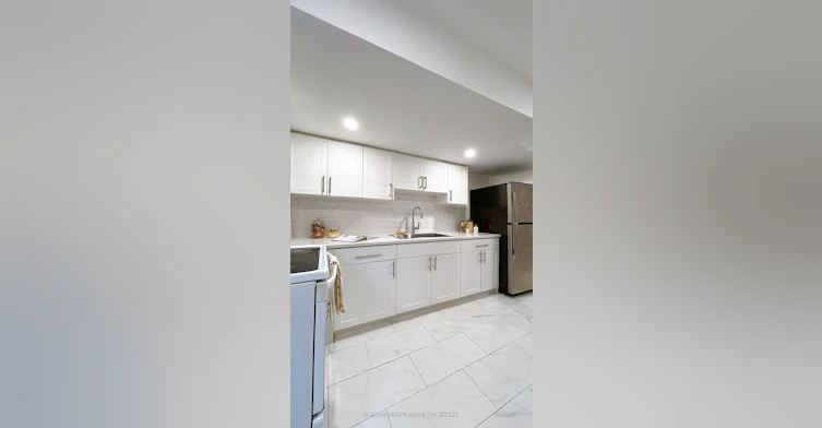 565 Indian Summer (Basement) Trail, Mississauga, ON, L4Z 3Y8 - 2
