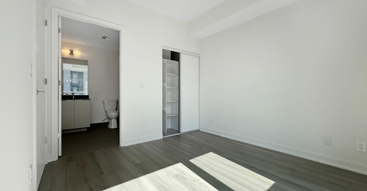 1002-3079 Trafalgar Road, Oakville, ON, L6H 8C5 - 32
