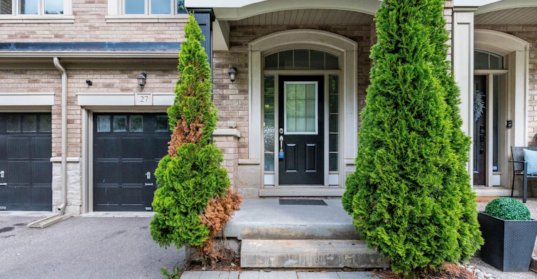 27 Lady Evelyn Cres Brampton Ontario Circle, Brampton, ON, L6Y 6C6 - 3