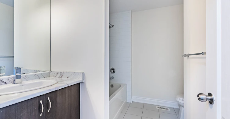 27 Lady Evelyn Cres Brampton Ontario Circle, Brampton, ON, L6Y 6C6 - 34