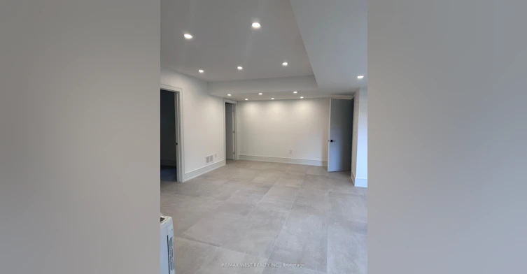 Basement-506 Wellington Crescent, Oakville, ON, L6L 4X5 - 9