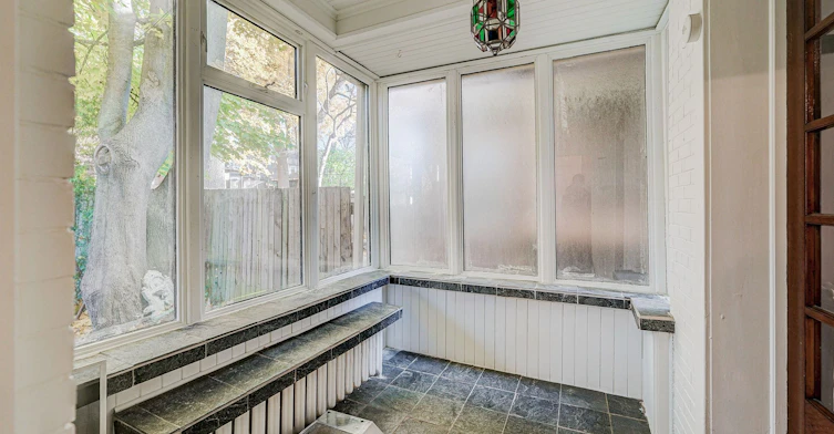 397 Parkside Drive, Toronto, ON, M6R 2Z7 - 11
