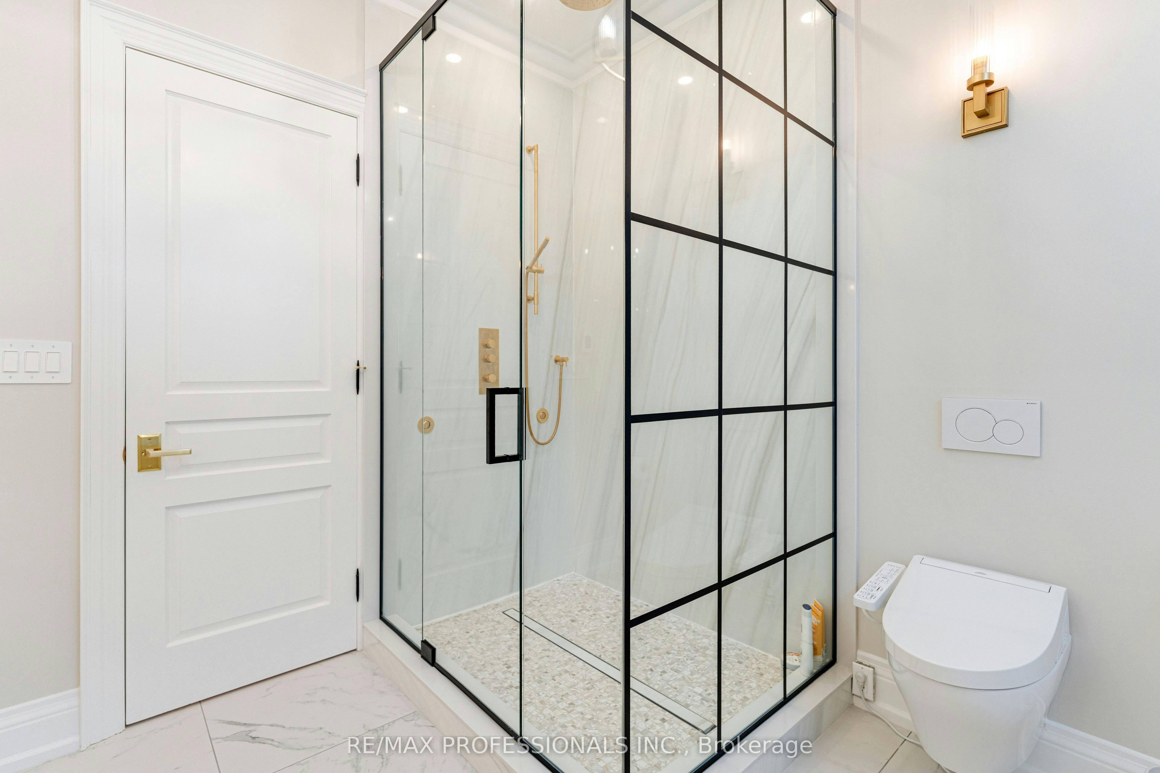 161 The Kingsway N/A, Toronto, ON, M8X 2V5 - 35
