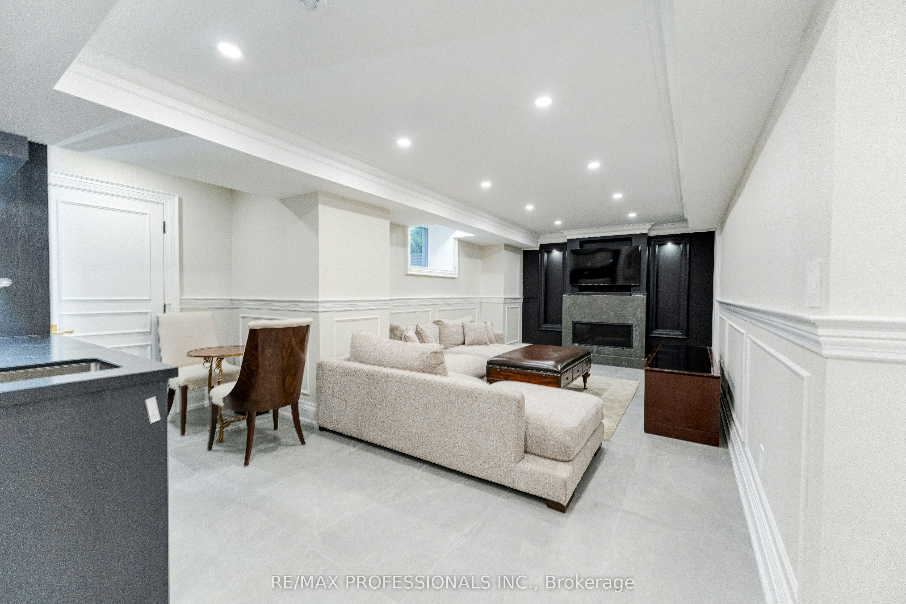 161 The Kingsway N/A, Toronto, ON, M8X 2V5 - 37