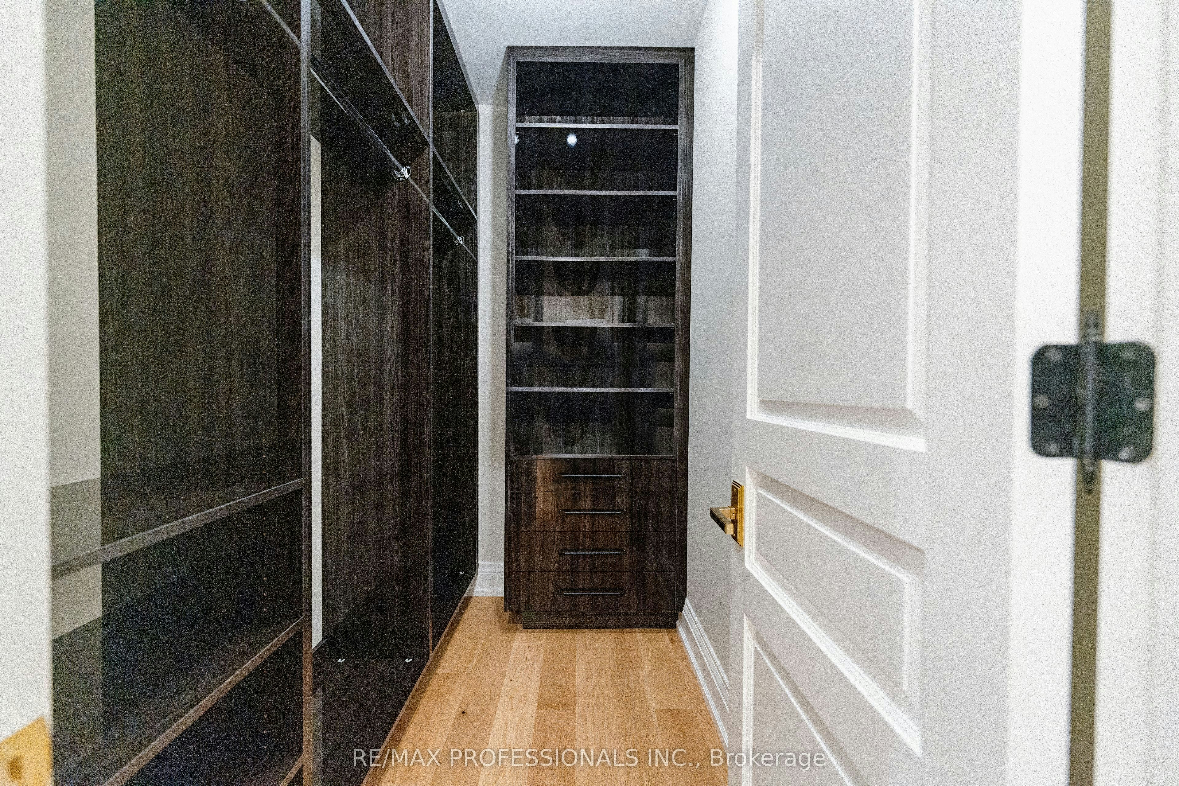 161 The Kingsway N/A, Toronto, ON, M8X 2V5 - 21