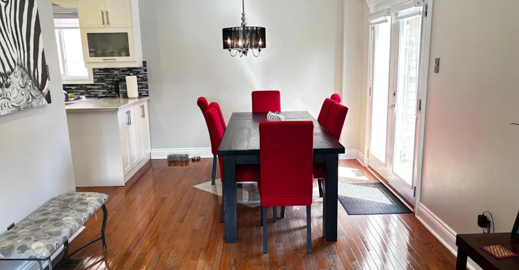 6568 Aston Martin Mews, Mississauga, ON, L5N 7P5 - 6