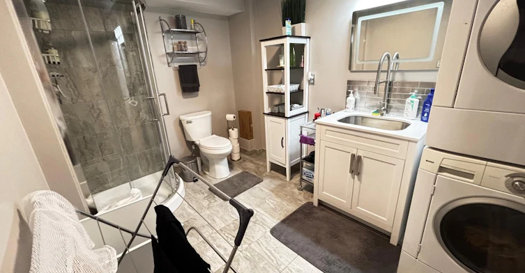 6568 Aston Martin Mews, Mississauga, ON, L5N 7P5 - 25