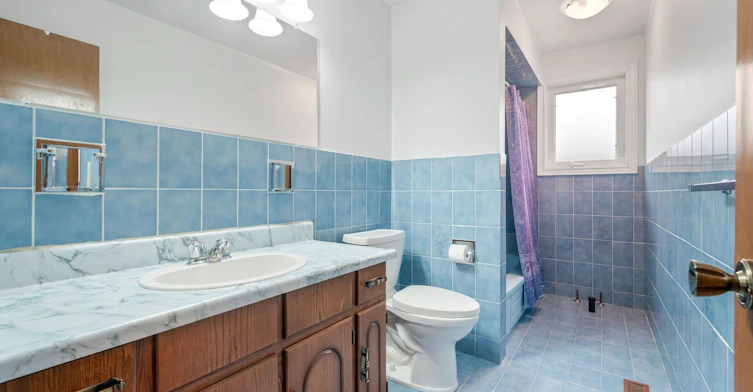 5 Acacia Avenue, Toronto, ON, M9M 1H6 - 27