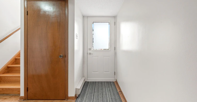 5 Acacia Avenue, Toronto, ON, M9M 1H6 - 29