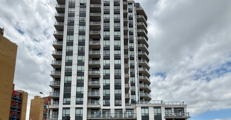 #1601-840 Queens Plate Drive, Toronto, ON, M9W 0E7