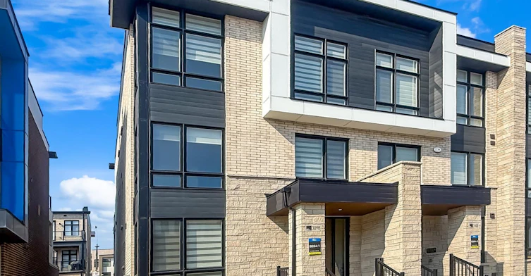 3098 Meadowridge Drive, Oakville, ON, L6H 7Z1 - 2