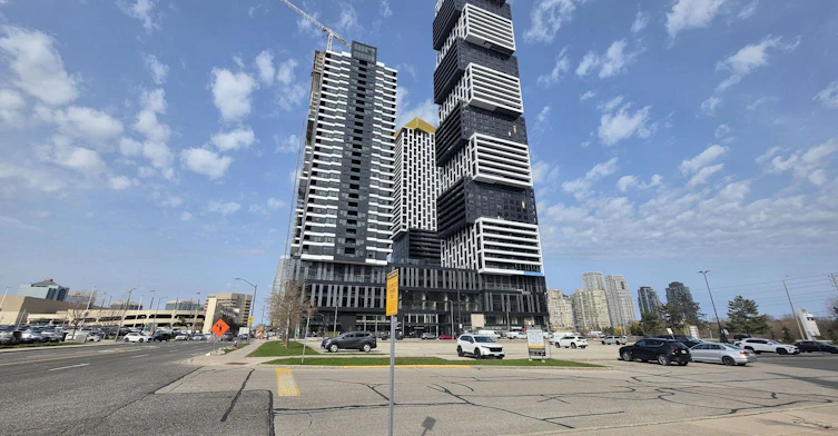 1305-4015 The Exchange Street, Mississauga, ON, L5B 0N9 - 3
