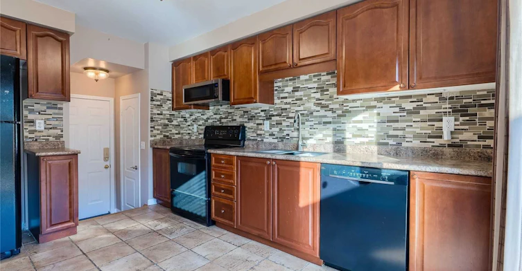 Upper-759 Edwards Avenue, Milton, ON, L9T 6B3 - 14