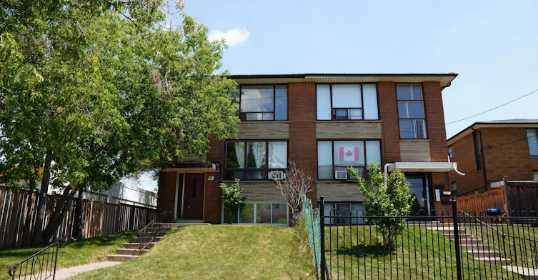 3-41 Northgate Drive, Toronto, ON, M3K 1R3