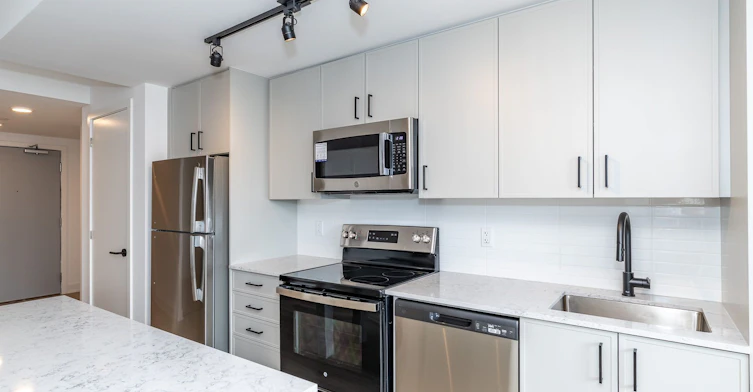 1105-758 Dovercourt Road, Toronto, ON, M6H 0G7 - 14