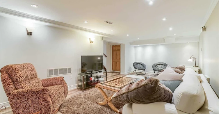 41 Clearside Place, Toronto, ON, M9C 2G7 - 36
