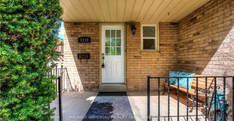 1119 Glenridge Drive, Oakville, ON, L6M 2L1 - 2