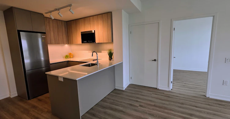 801-2485 Eglinton Avenue W, Mississauga, ON, L5M 2T1 - 9