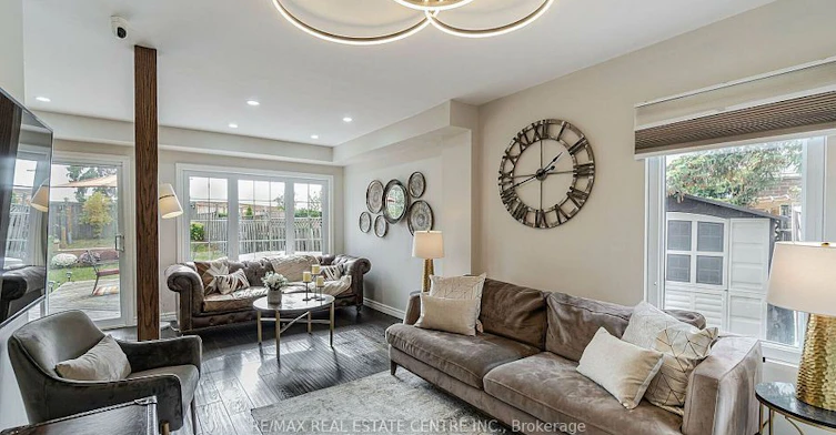 2046 Glenada Crescent, Oakville, ON, L6H 4M3 - 13