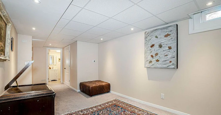 2046 Glenada Crescent, Oakville, ON, L6H 4M3 - 33
