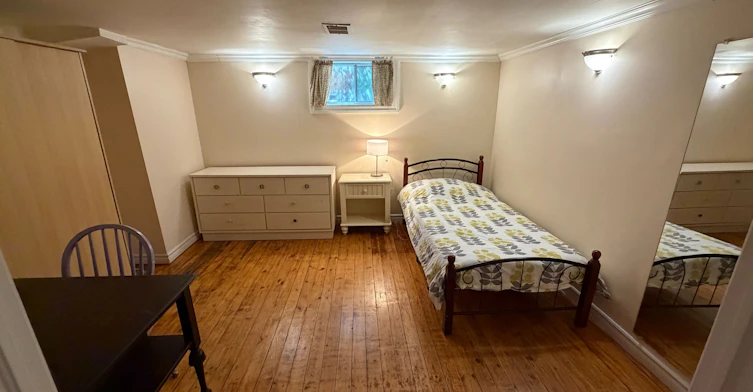 Bsmt-1074 Briar Hill Avenue, Toronto, ON, M6B 1M7 - 10